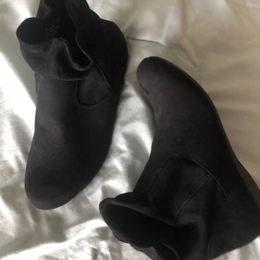 Too small never worn